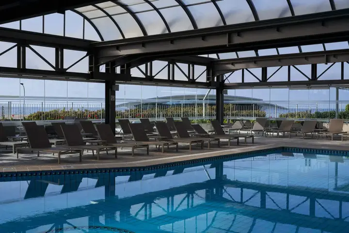 Агиос Тихонас: Atlantica Bay Hotel - Adults Only