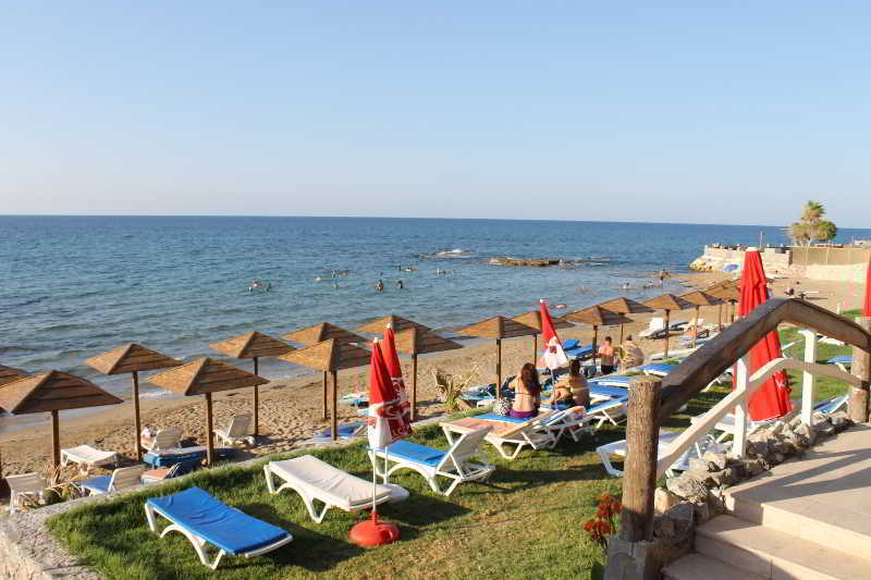 Алсанджак: L.A. Hotel & Resort