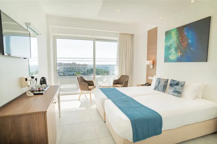 Айя-Напа: Gaia Sun N Blue Hotel