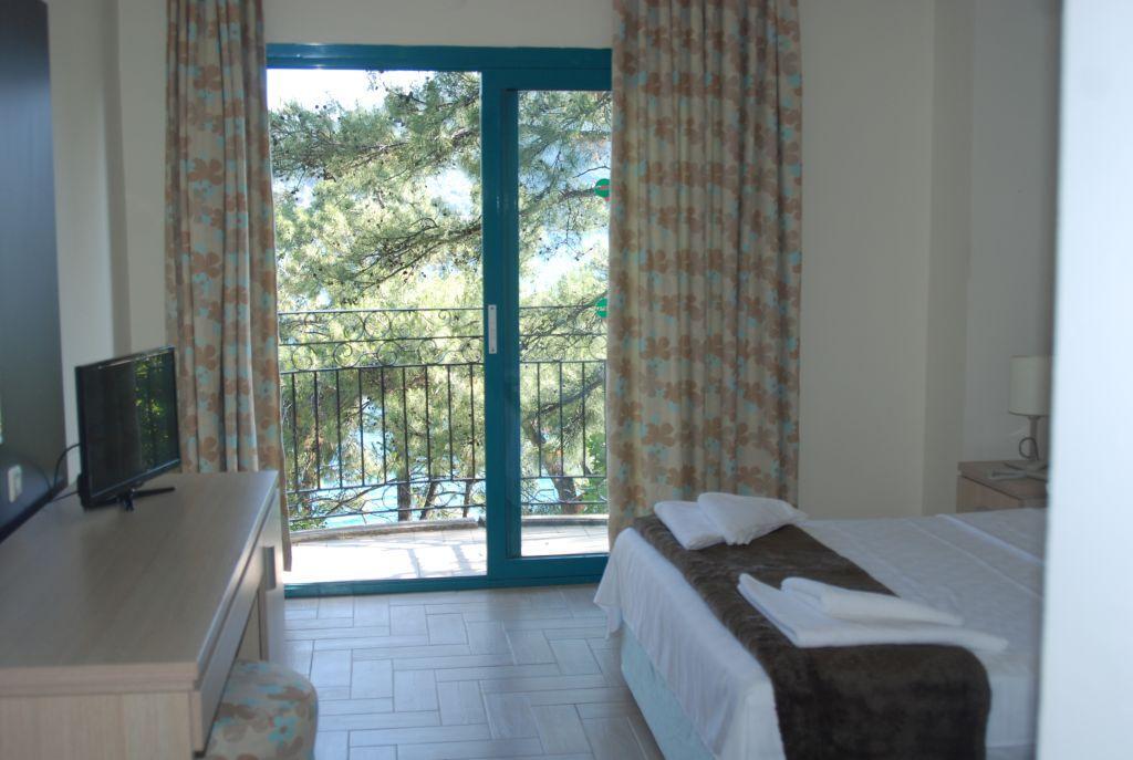 Алсанджак: Denizkizi Hotel