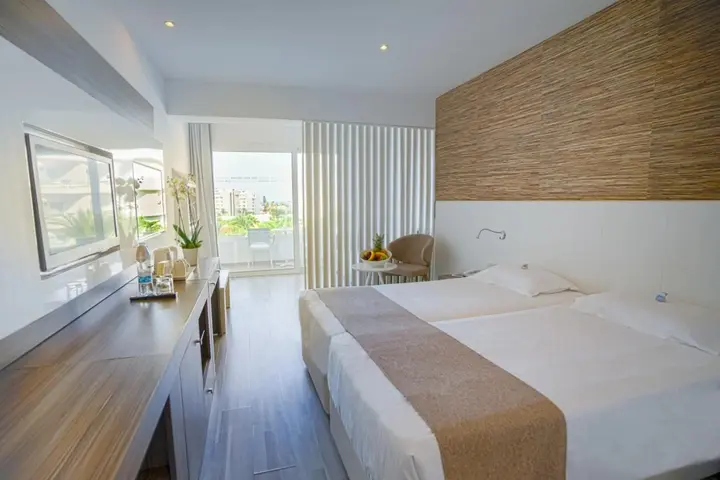 Айя-Напа: Margadina Hotel