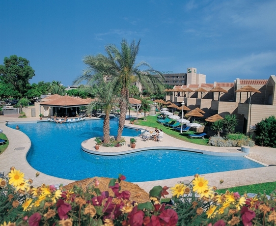 Ларнака: Palm Beach and Bungalows Larnaca