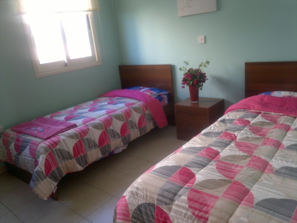 Лимассол: Nina's House Limassol Star