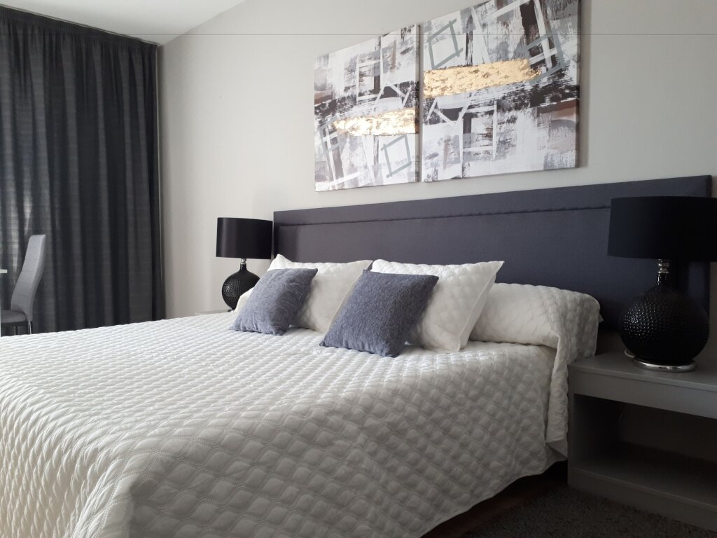 Гермасойя: Irene's Apartments