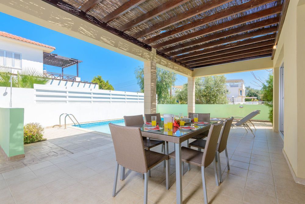 Konnos Beach Villa 2 — фото 5