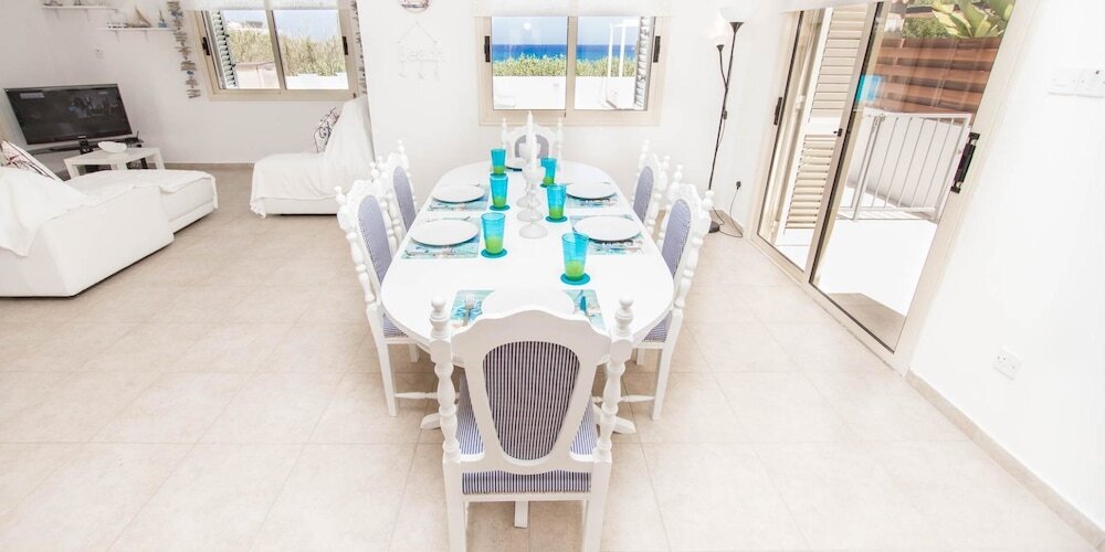 Паралимни: Oceanview Luxury Villa 134