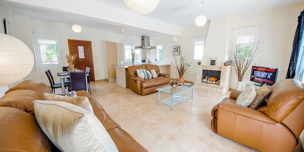 Паралимни: Oceanview Luxury Villa 164