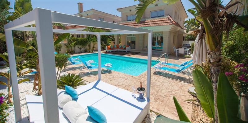 Паралимни: Oceanview Luxury Villa 081