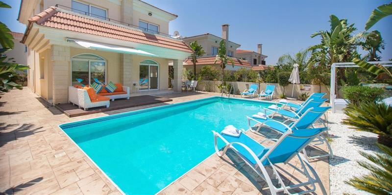 Паралимни: Oceanview Luxury Villa 081