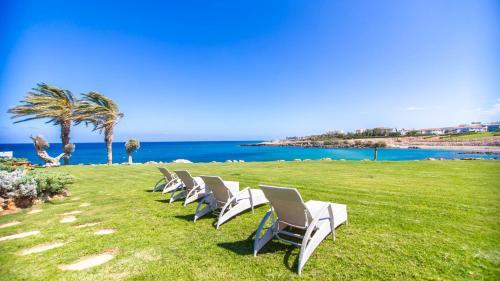 Протарас: Oceanview Luxury Villa 203