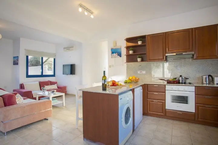 Протарас: Villa Nicol 31