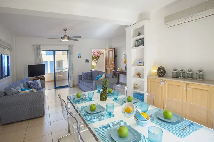 Паралимни: Protaras Villa Antia