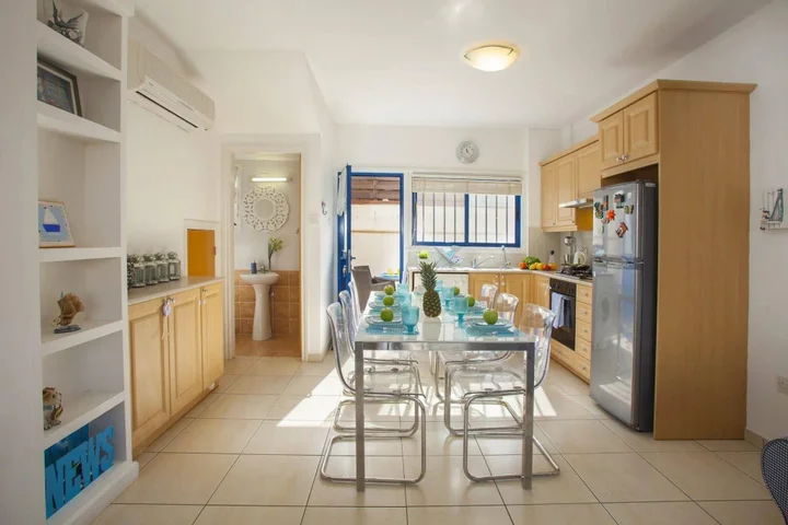 Паралимни: Protaras Villa Antia