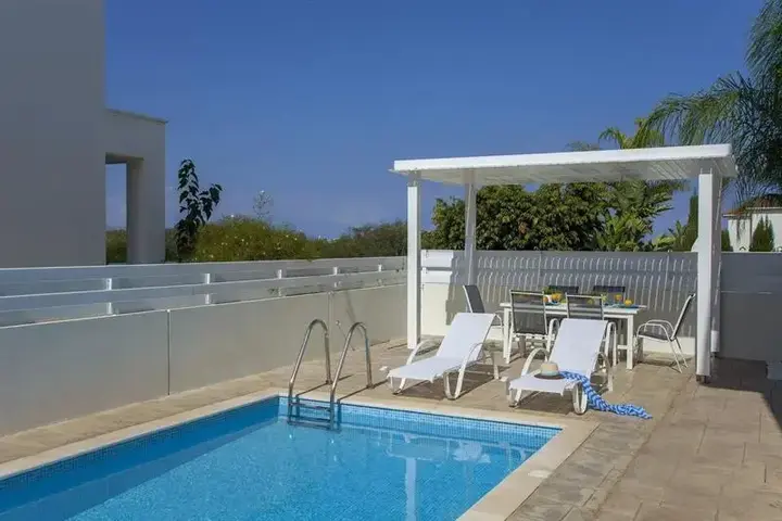 Протарас: Villa Elpida