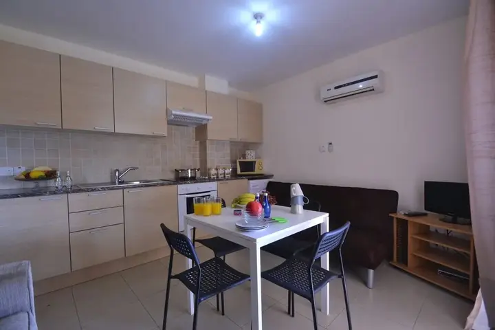 Паралимни: Thea Apartment