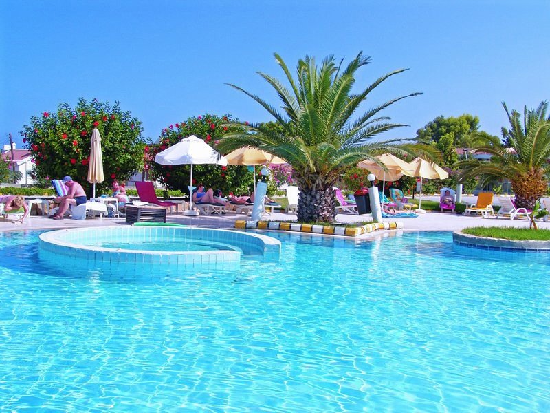 Алсанджак: Lapta Holiday Club