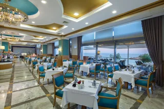 Алсанджак: Merit Royal Hotel - All Inclusive