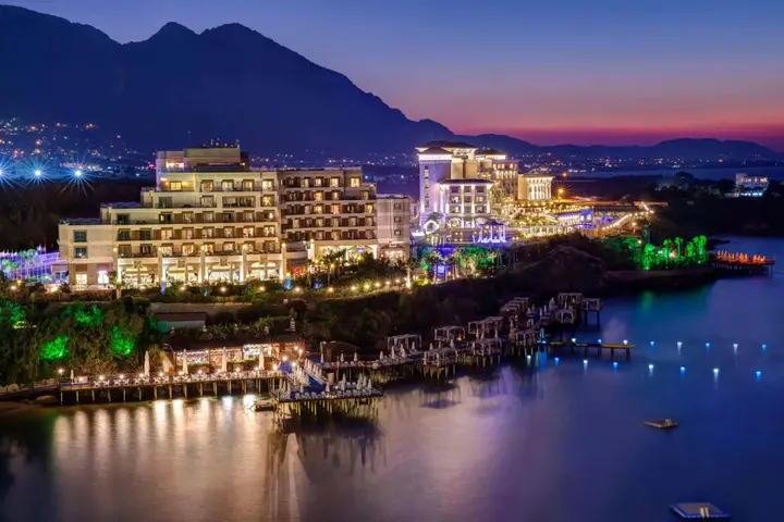 Алсанджак: Merit Royal Hotel - All Inclusive