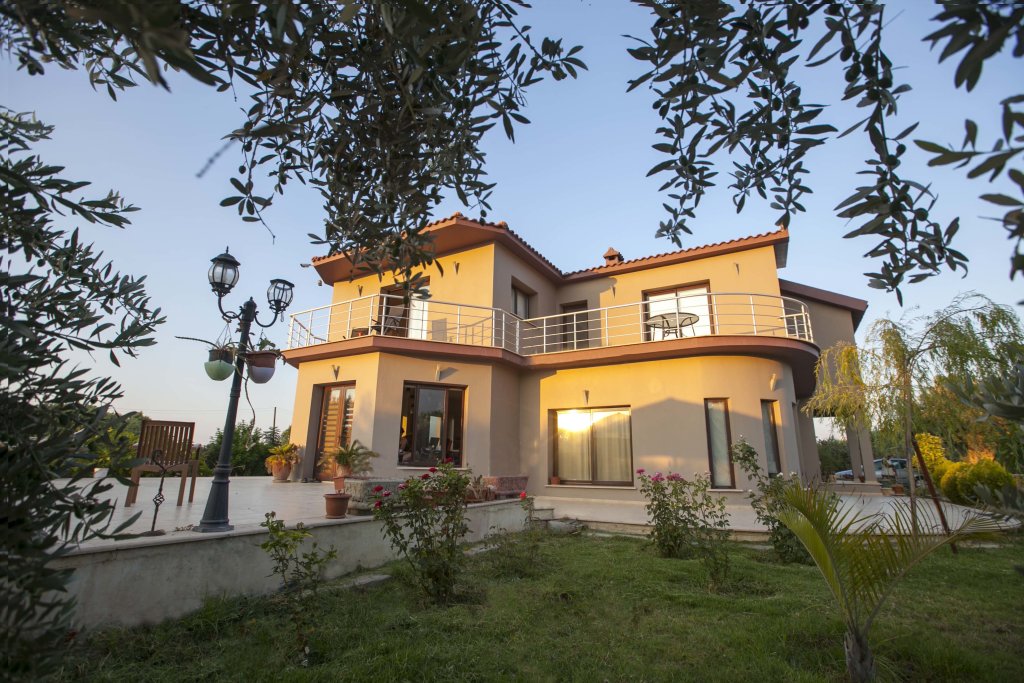 Озанкей: Вилла Hera Kyrenia Gardens