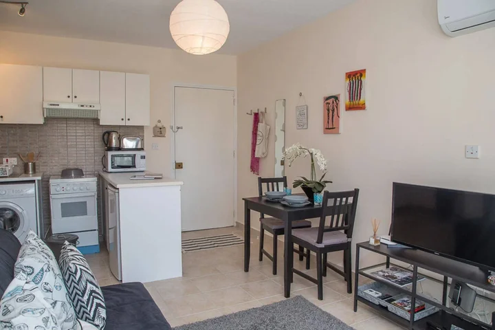 Героскипу: Paphos Love Hut Apartment