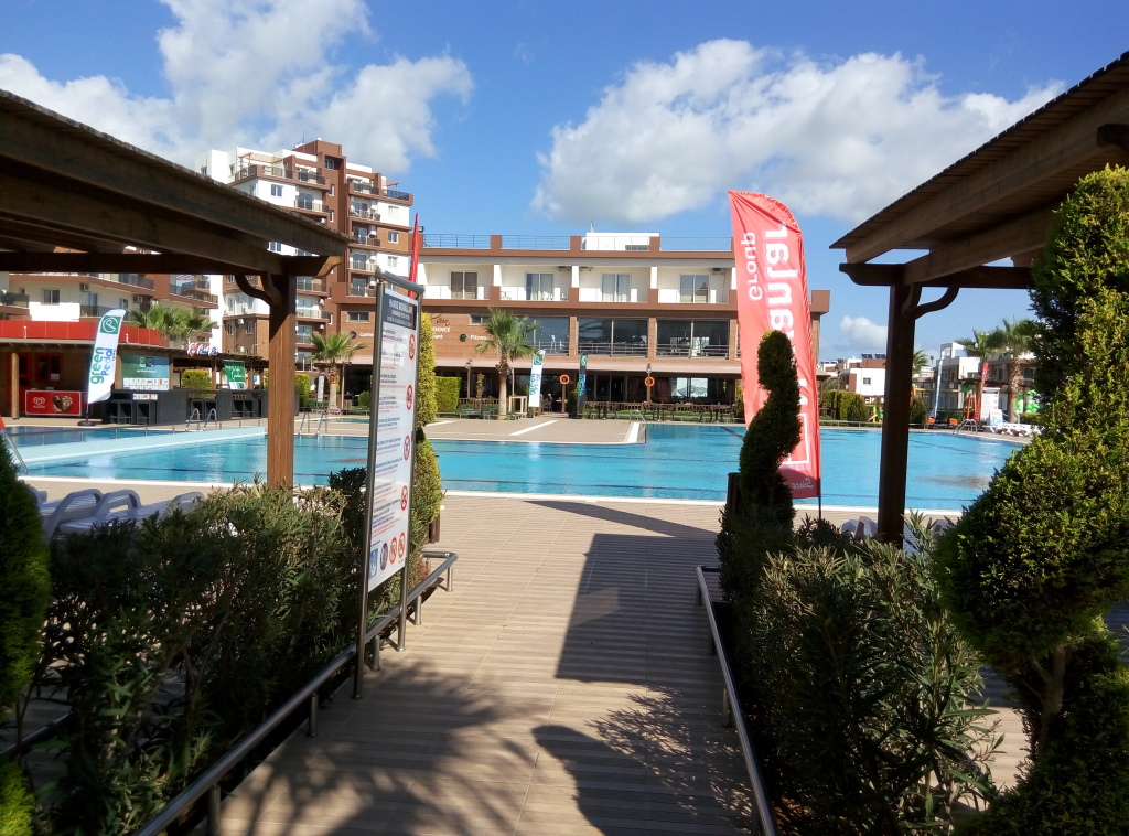 Авгору: Апартаменты Sea Life Longbeach Cyprus