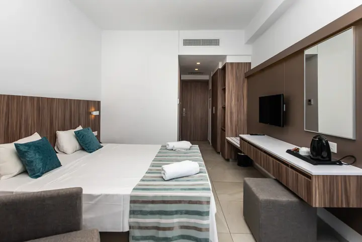 Айя-Напа: Eleana Hotel