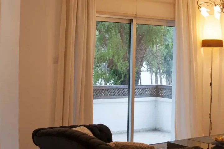 Гермасойя: Dasoudi Luxury Beachfront Apartment