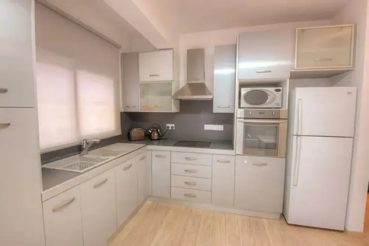 Гермасойя: Dasoudi Luxury Beachfront Apartment