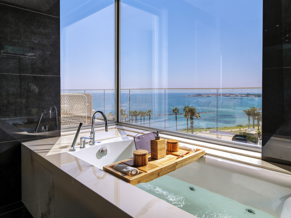 Пафос: Amavi, MadeForTwo Hotels - Paphos