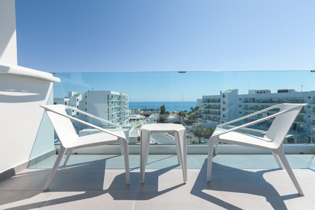 Протарас: The Blue Ivy Hotel and Suites