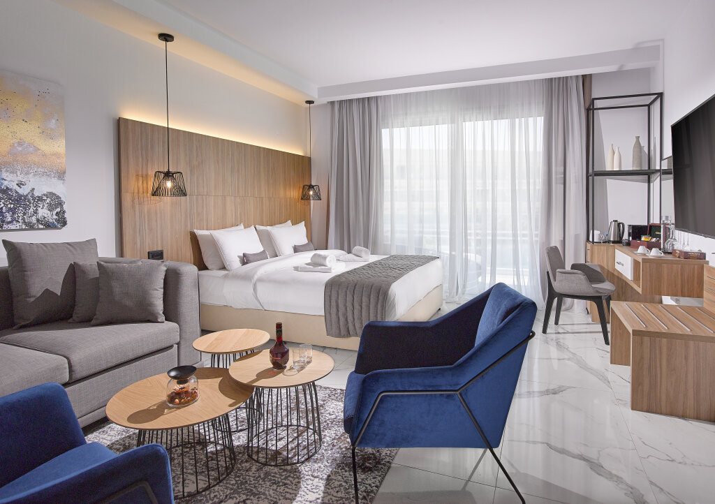 Протарас: The Blue Ivy Hotel and Suites