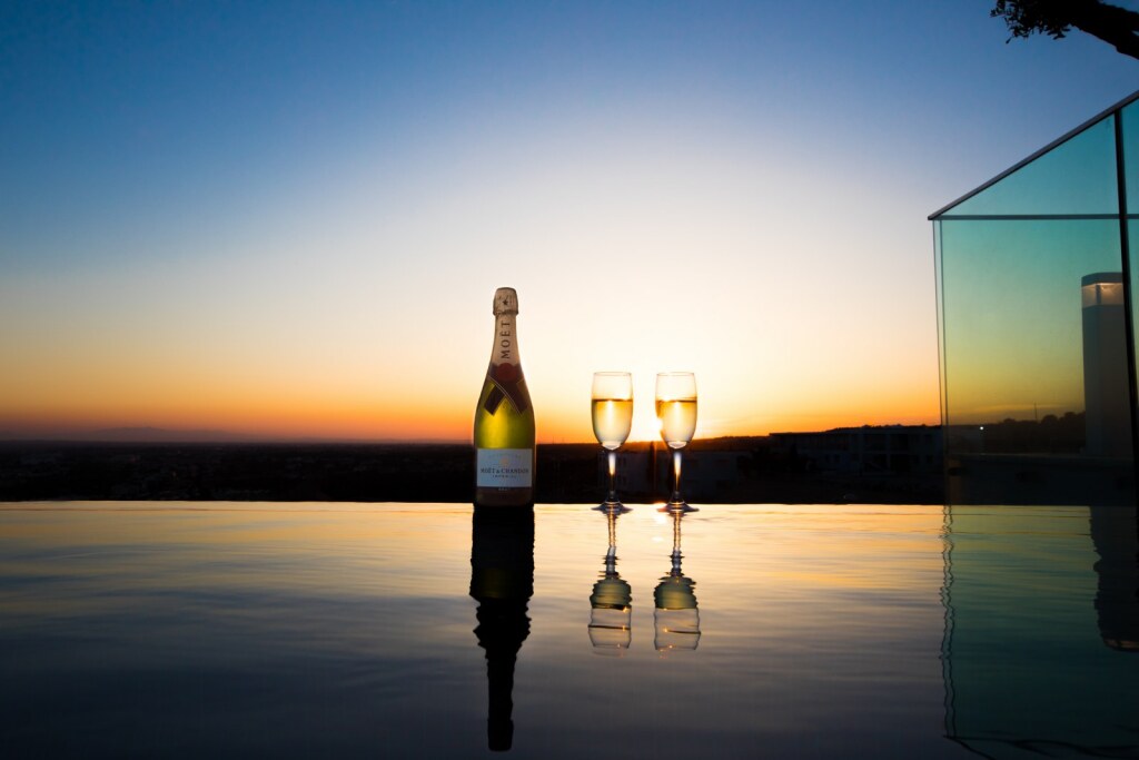 Айя-Напа: Отель Napa Suites