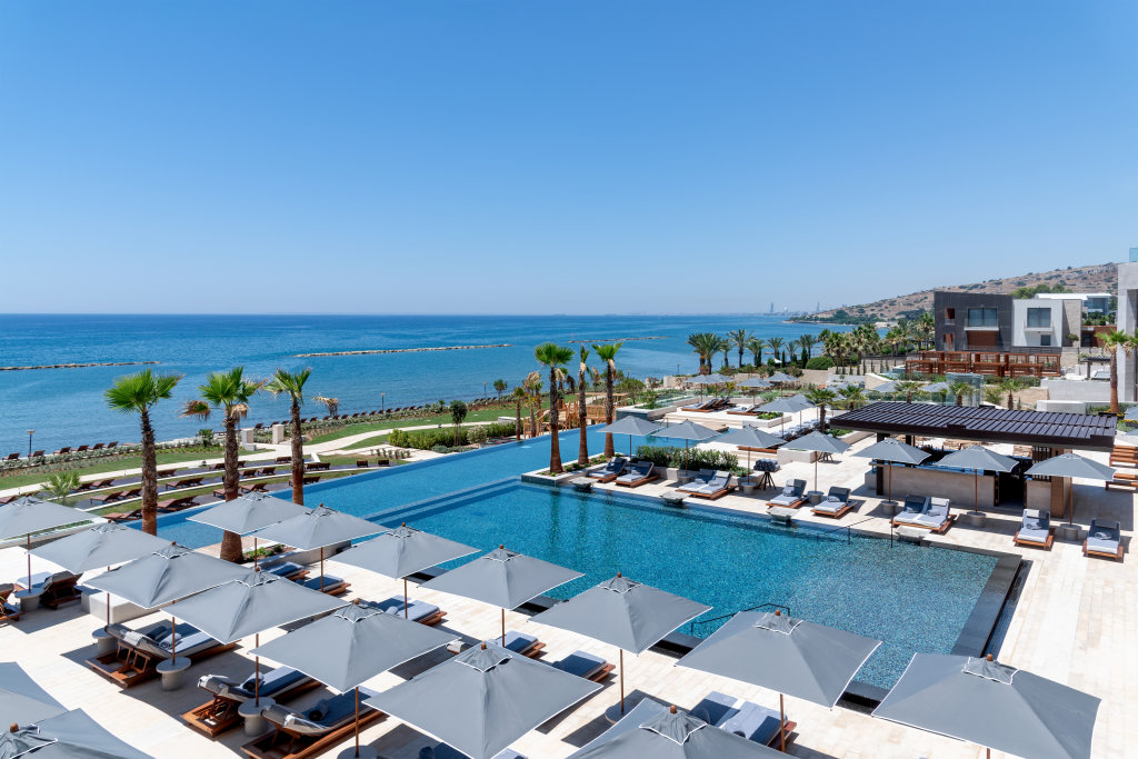 Агиос Тихонас: Amara Hotel