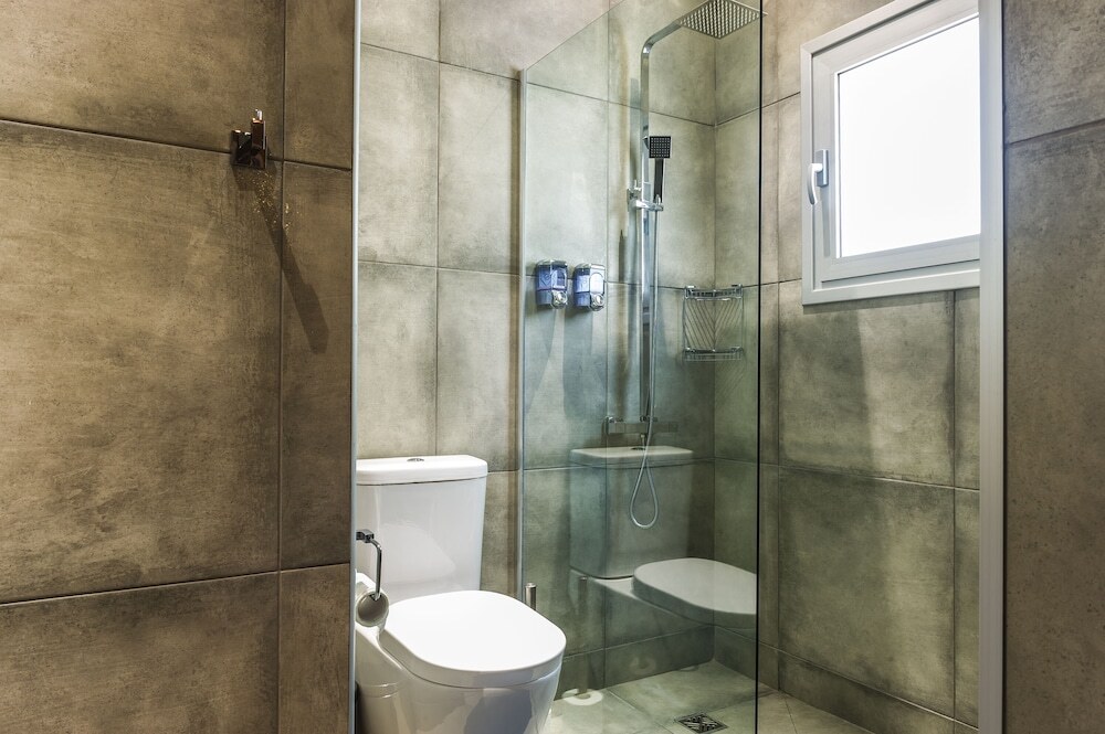 Лимассол: Levanco City Sea Business Suite