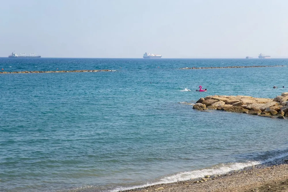 Гермасойя: Seaside Luxury Beach Apartment