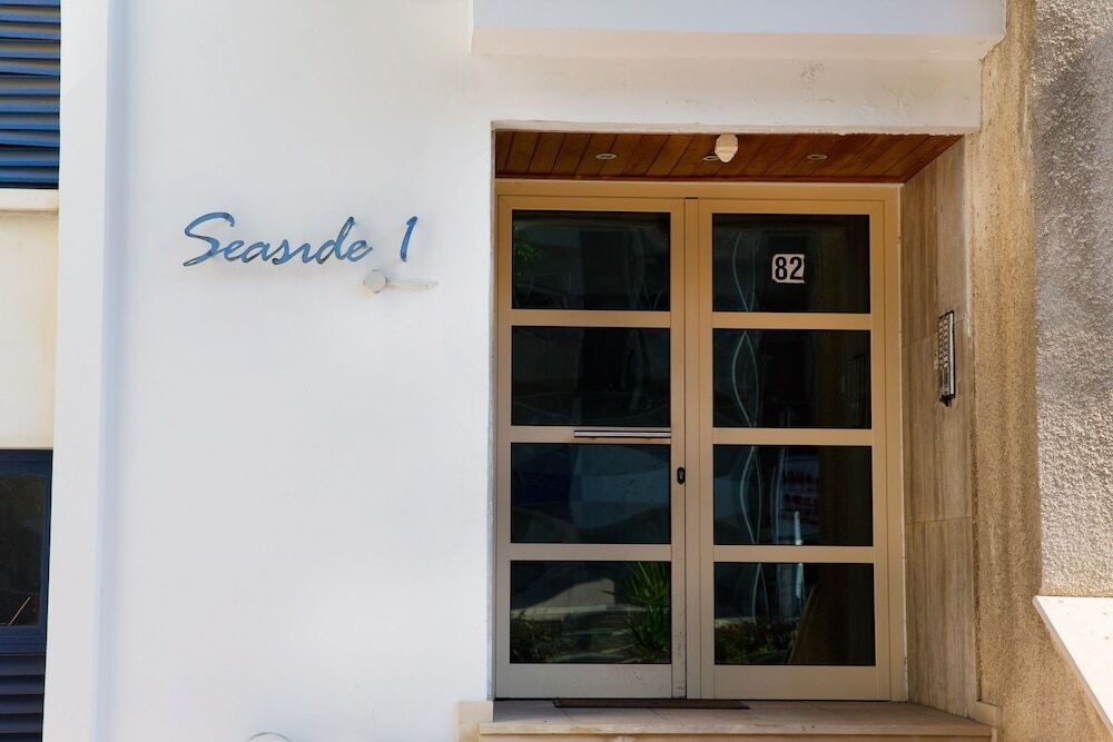 Гермасойя: Seaside Luxury Beach Apartment