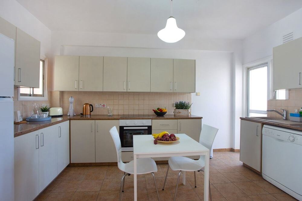 Гермасойя: Seaside Luxury Beach Apartment