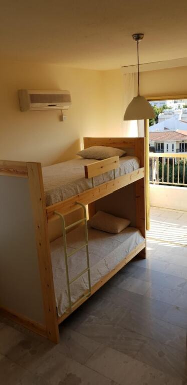 Никосия: NEX Hostel