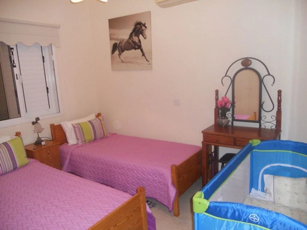 Пафос: Sirena Sunrise Prestige Apartments