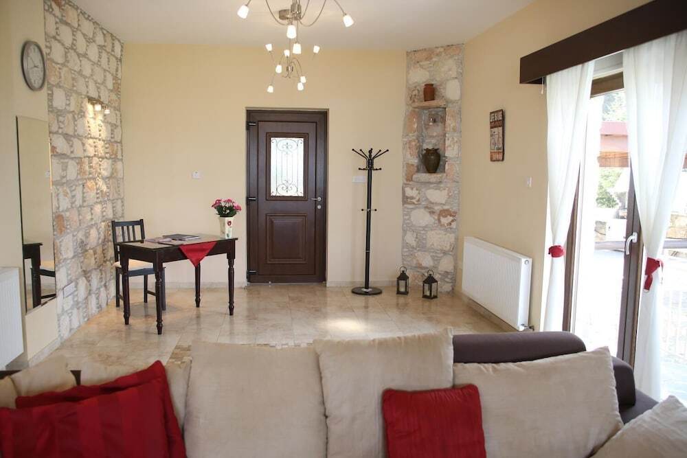 Киссонерга: Starlit Villa