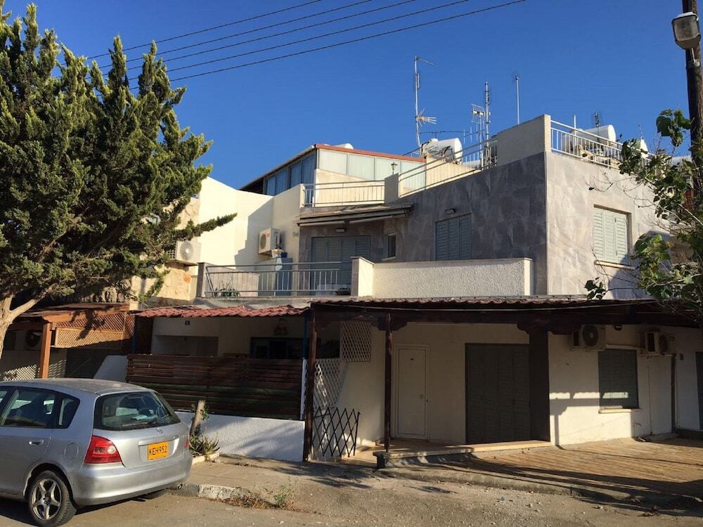 Паралимни: Kapparis Two Bedroom Apartment No 13
