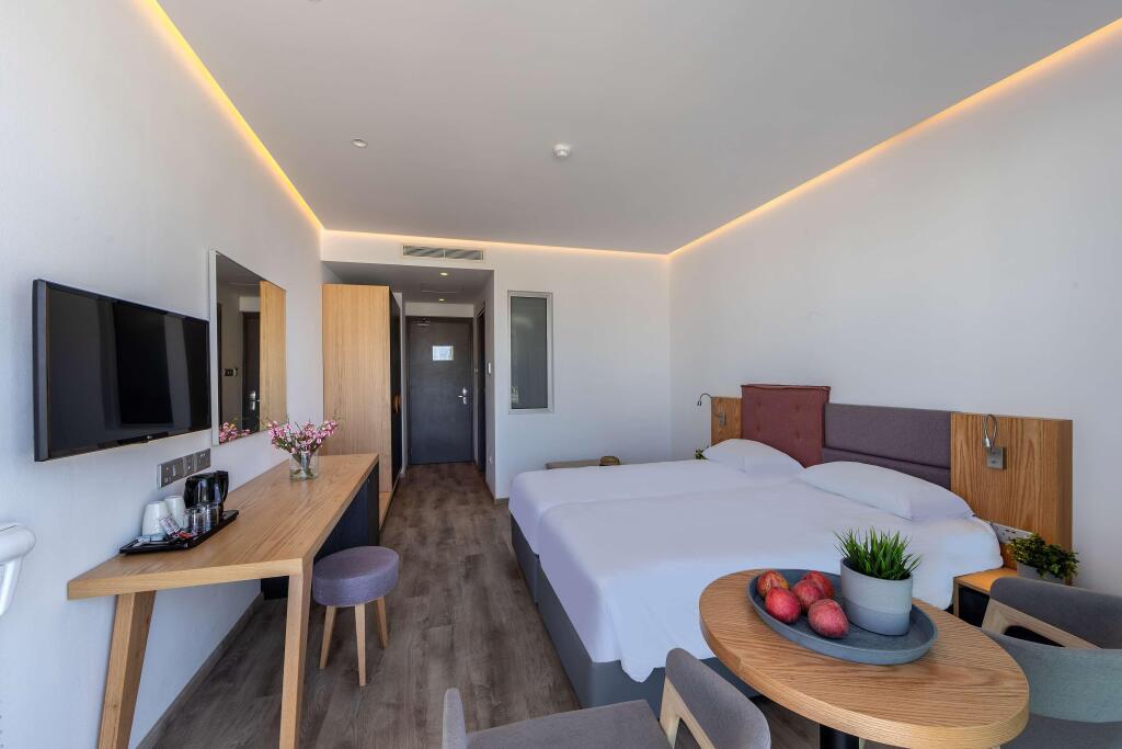 Протарас: Protaras Plaza Hotel