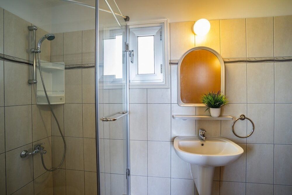 Марони: Lamaz Maroni Beachfront Villa