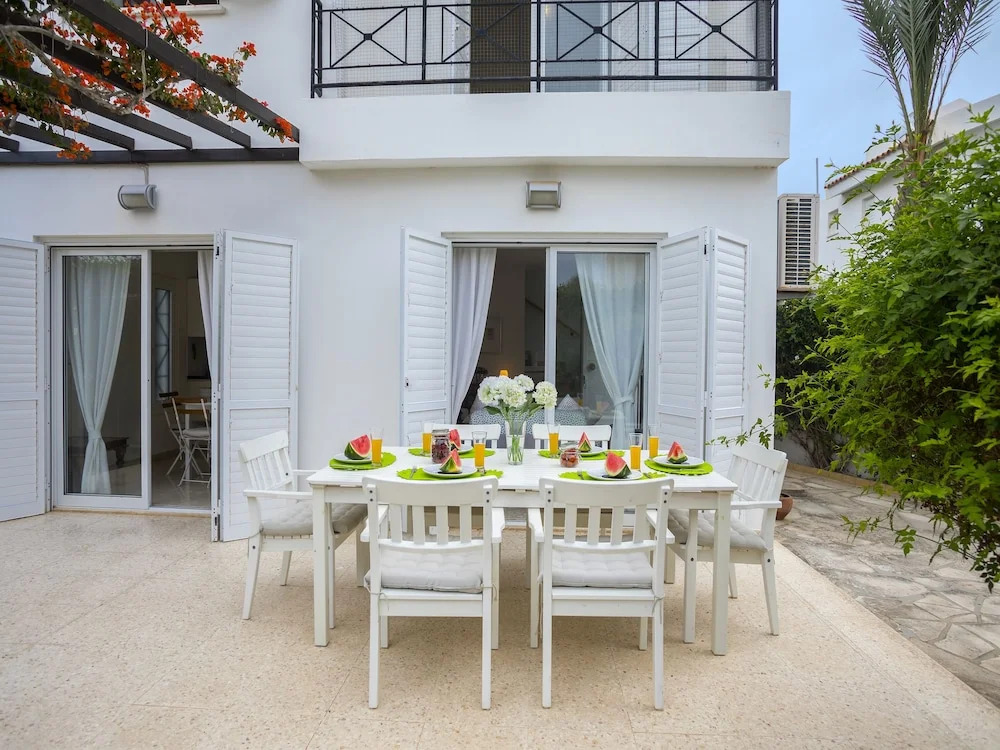 Протарас: Protaras Villa Sea Maris