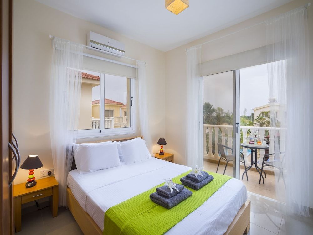 Протарас: Protaras Villa Lilly