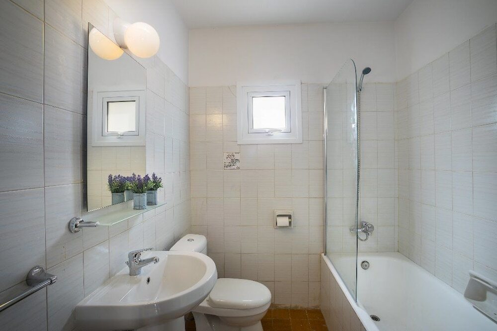 Central Ayia Napa Suite — фото 3