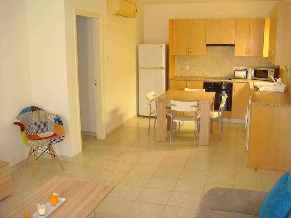 Паралимни: Aegina Apartment