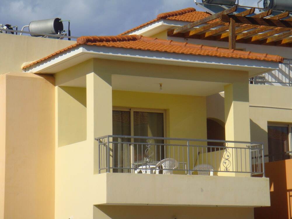 Паралимни: Aegina Apartment