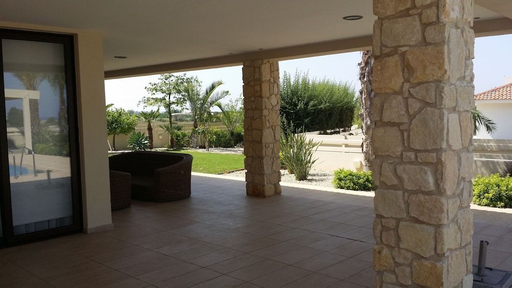 Протарас: Noufaro Luxury Villa