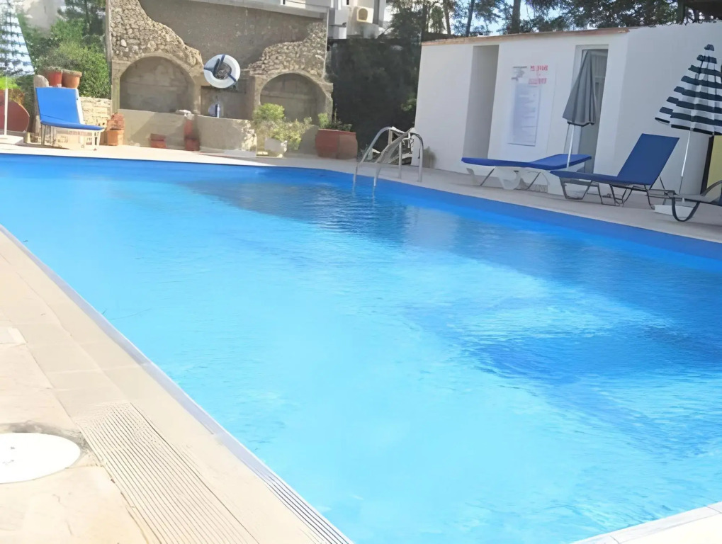 Пафос: Angela Holiday Apartments